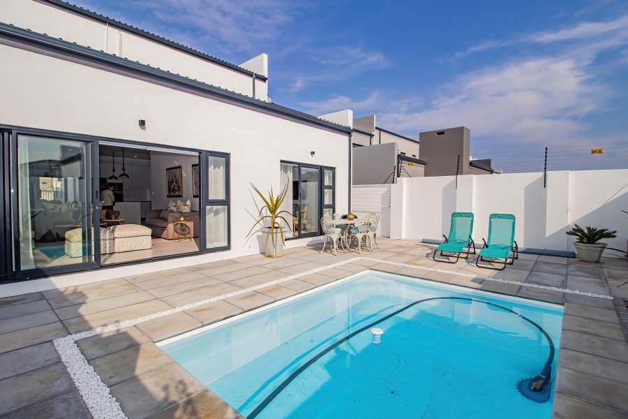 4 Bedroom Property for Sale in Sandown Western Cape
